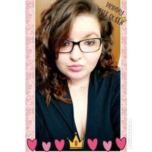 Meet your Posher, Michaela